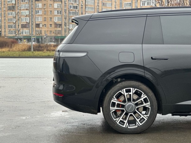 lynk-co-900-20-l-2025-g-big-8