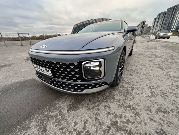 hyundai-grandeur-25-l-2023-g-big-4