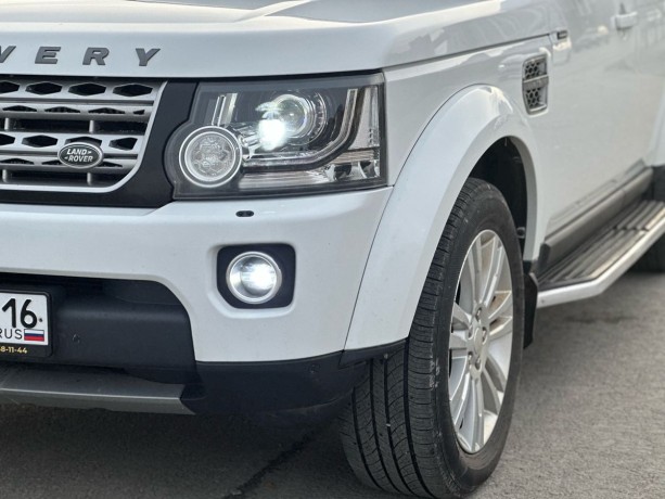 land-rover-discovery-3-l-2014-g-big-3