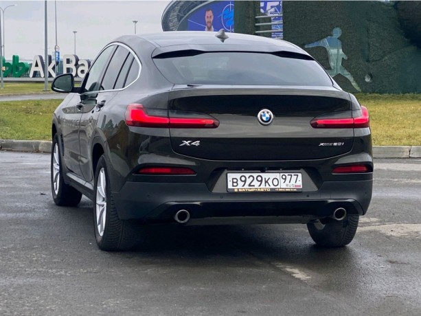 bmw-x4-20-l-2020-g-big-1