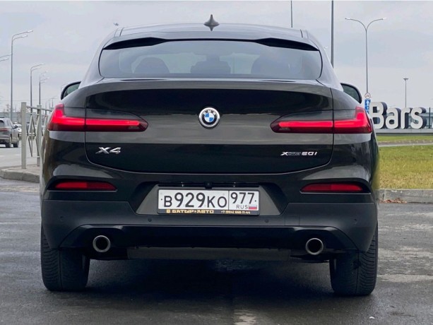 bmw-x4-20-l-2020-g-big-2