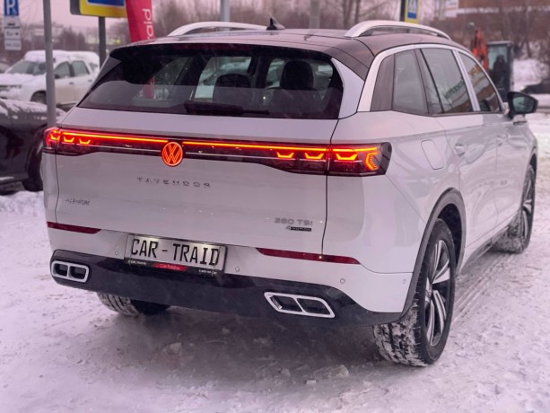 volkswagen-tavendor-20-l-2025-g-big-4