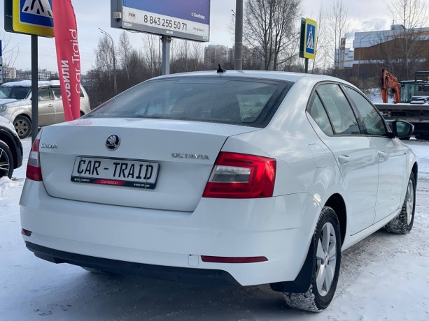skoda-octavia-14-l-2018-g-big-4