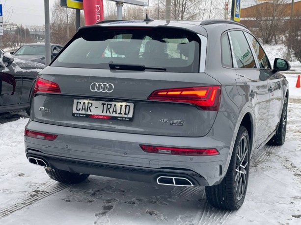 audi-q5-20-l-2025-g-big-4