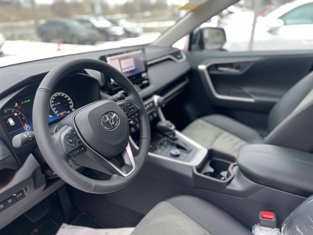 toyota-rav4-20-l-2025-g-big-9