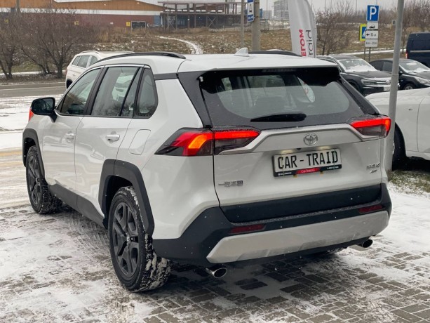 toyota-rav4-20-l-2025-g-big-6