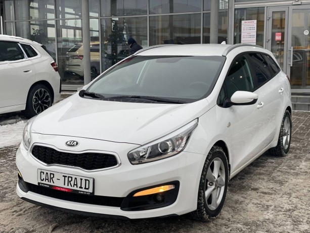 kia-ceed-16-l-2018-g-big-1