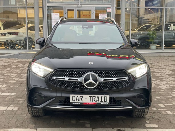mercedes-benz-glc-20-l-2025-g-big-2