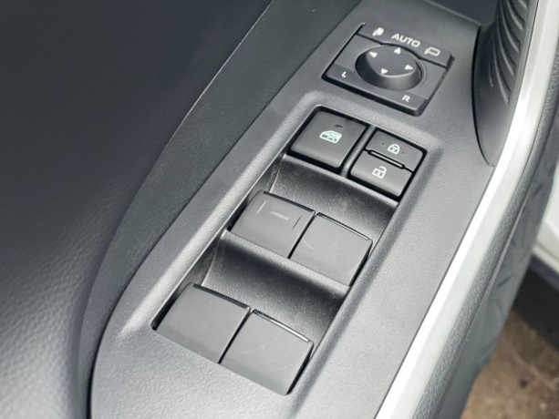 toyota-rav4-20-l-2025-g-big-7