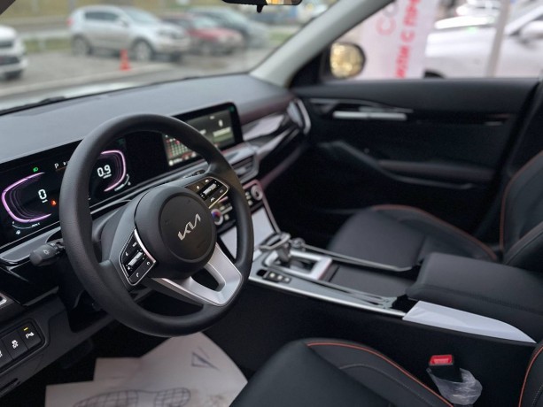 kia-seltos-15-l-2025-g-big-9