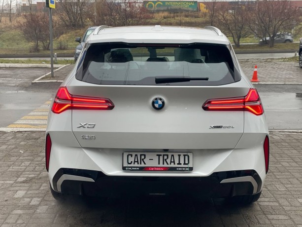 bmw-x3-20-l-2025-g-big-5