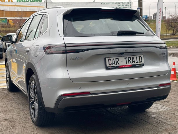 geely-galaxy-starship-7-15-l-2025-g-big-6