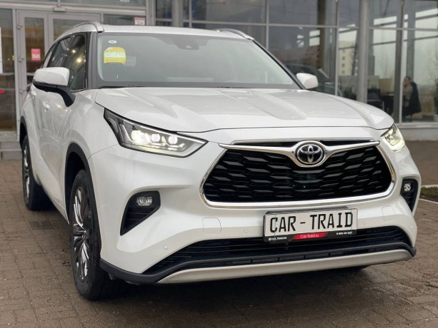 toyota-highlander-20-l-2025-g-big-3