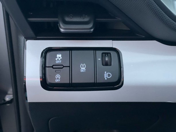 hyundai-lafesta-15-l-2025-g-big-9