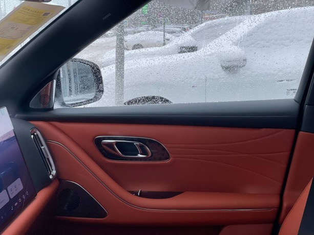 geely-galaxy-m9-15-l-2025-g-big-9