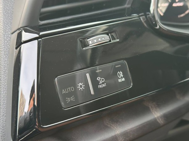 audi-q8-3-l-2023-g-big-8