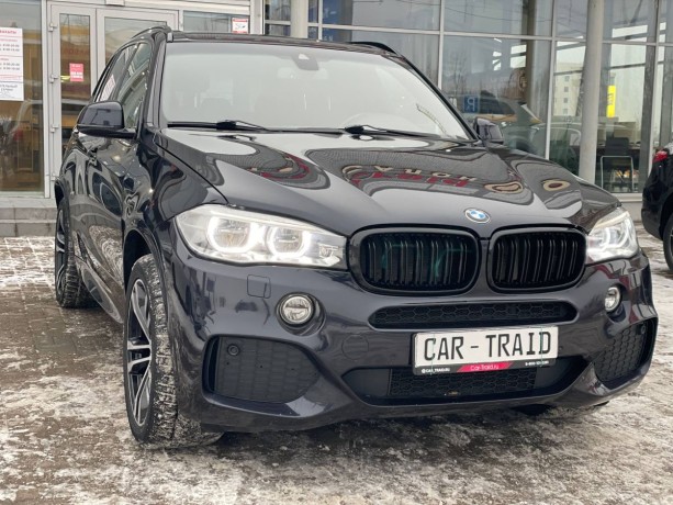 bmw-x5-3-l-2017-g-big-3
