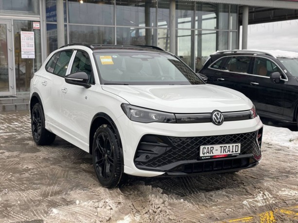 volkswagen-tiguan-20-l-2025-g-big-3