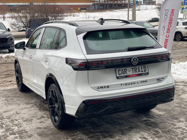 volkswagen-tiguan-20-l-2025-g-big-6