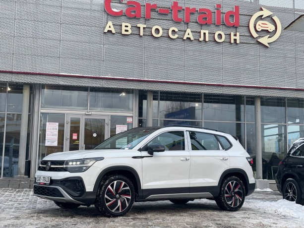 volkswagen-tharu-20-l-2025-g-big-0