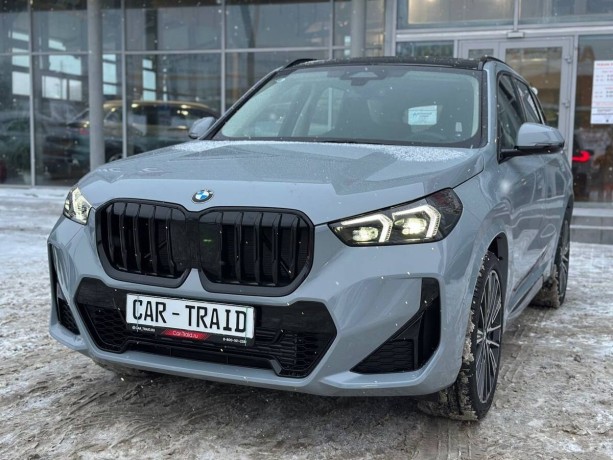 bmw-x1-20-l-2025-g-big-1