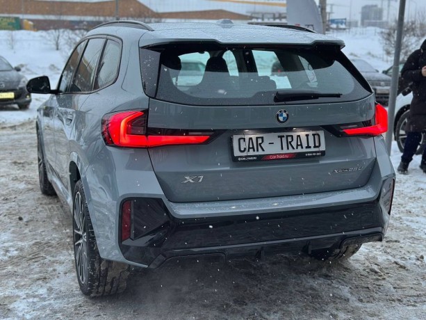 bmw-x1-20-l-2025-g-big-6