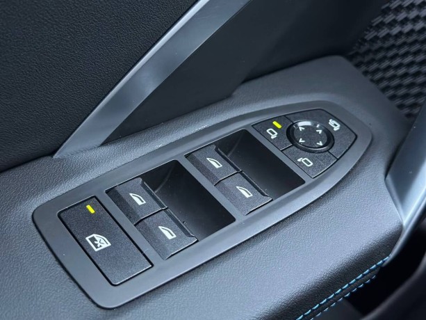 bmw-x1-20-l-2025-g-big-8