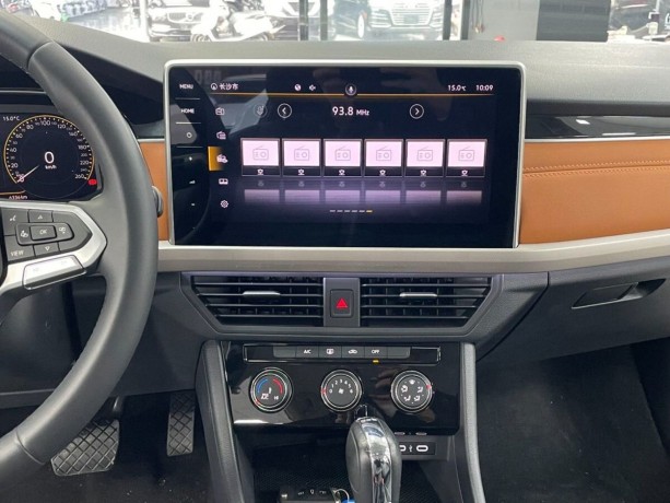 volkswagen-bora-14-l-2022-g-big-6