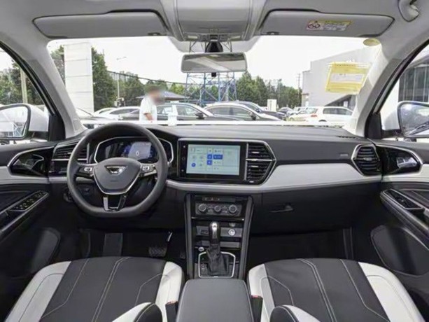 jetta-vs7-14-l-2026-g-big-4