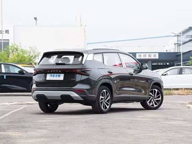 jetta-vs8-14-l-2026-g-big-2