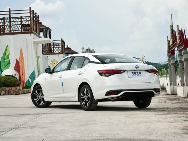 nissan-sylphy-16-l-2025-g-big-1