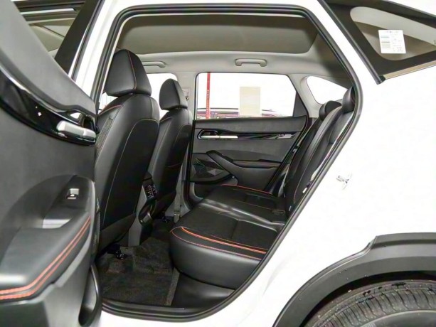 kia-seltos-15-l-2025-g-big-9
