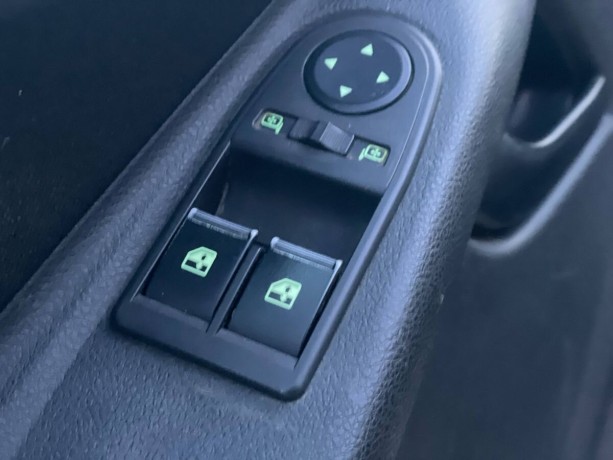 datsun-on-do-16-l-2014-g-big-7