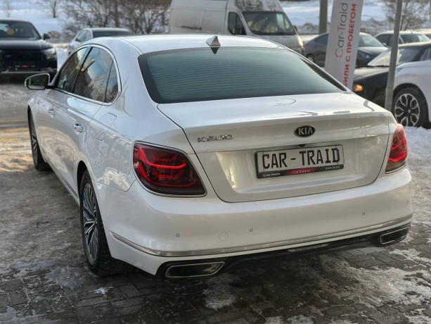 kia-k900-33-l-2019-g-big-6
