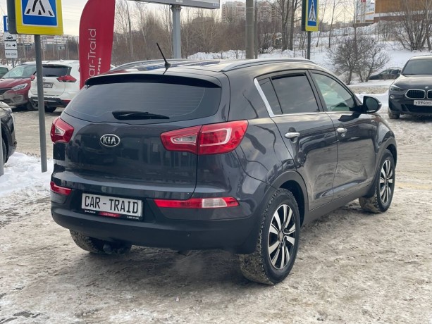 kia-sportage-20-l-2013-g-big-4