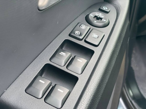 kia-sportage-20-l-2013-g-big-7