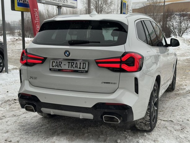 bmw-x3-20-l-2024-g-big-4