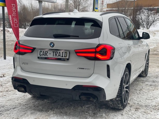 bmw-x3-20-l-2023-g-big-4