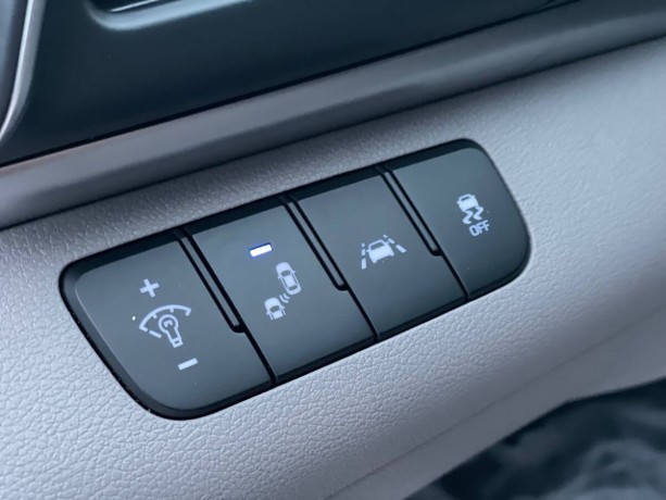 hyundai-elantra-20-l-2019-g-big-8