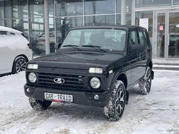 lada-vaz-niva-legend-17-l-2025-g-big-1