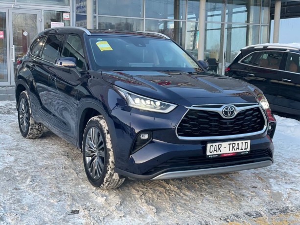 toyota-highlander-20-l-2025-g-big-3