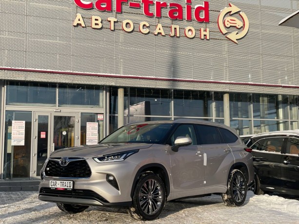 toyota-highlander-20-l-2025-g-big-0