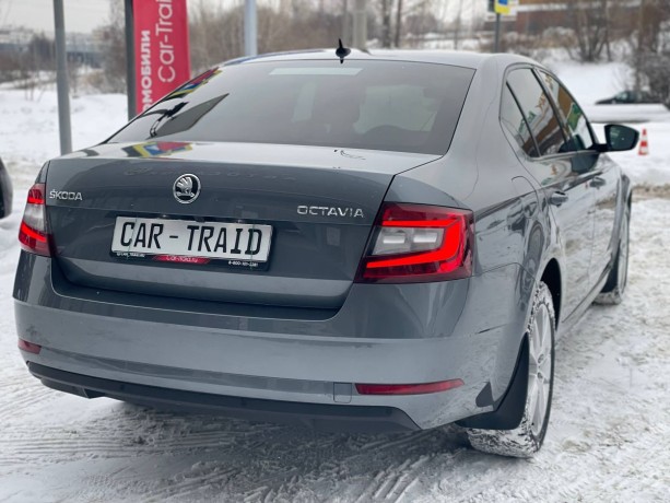 skoda-octavia-14-l-2017-g-big-4
