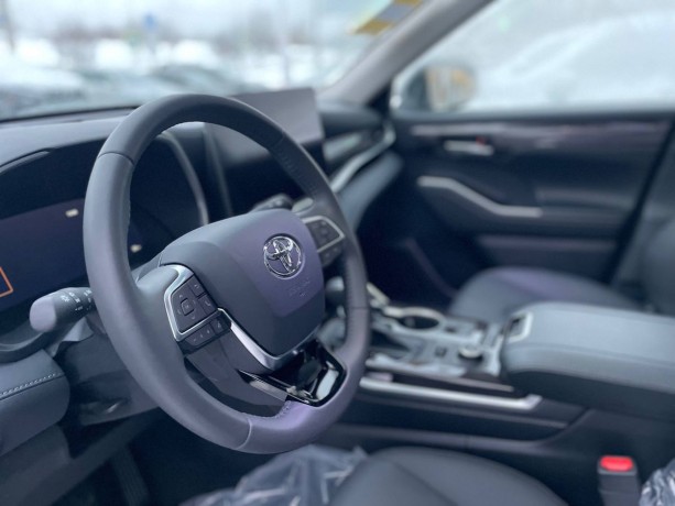 toyota-highlander-20-l-2025-g-big-9
