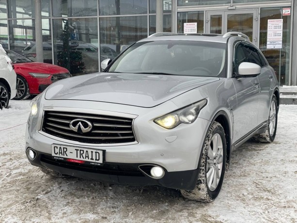 infiniti-fx-3-l-2012-g-big-1