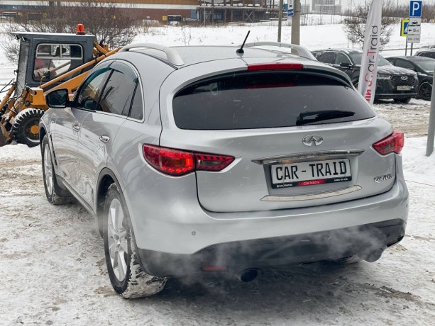 infiniti-fx-3-l-2012-g-big-6