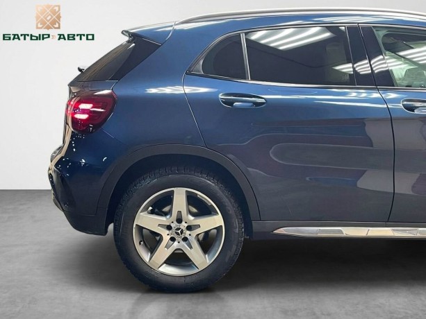 mercedes-benz-gla-20-l-2019-g-big-4