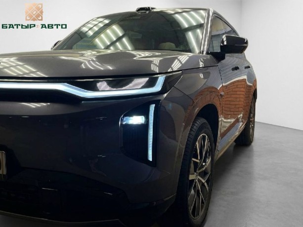 gac-trumpchi-s7-15-l-2025-g-big-8