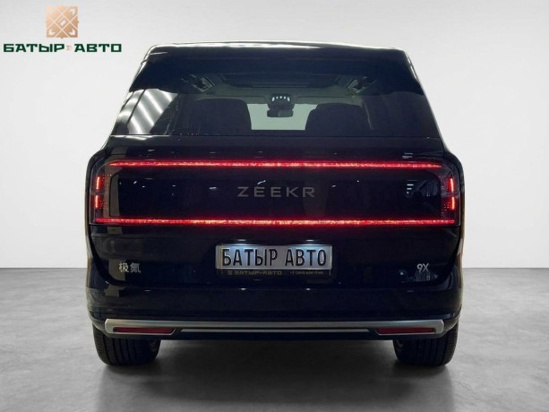 zeekr-9x-20-l-2025-g-big-2
