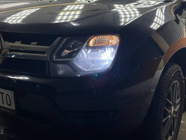 renault-duster-16-l-2018-g-big-8